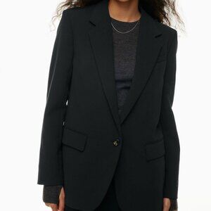 WILFRED ARITZIA - GENERATION BLAZER - SIZE 8/M - Limited Edition Black